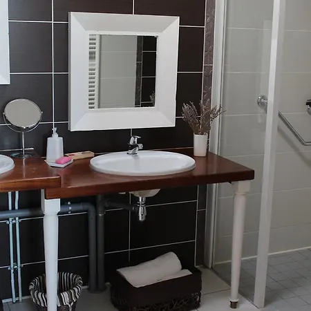 Holiday home Les Du Veau D'or Ozillac